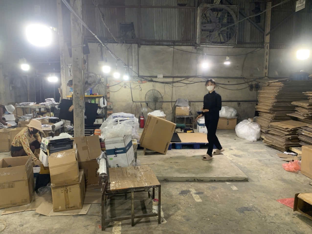 Packing area.jpg